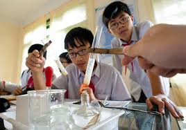 Why Understanding Trumps Rote Memorization in A Level Chemistry